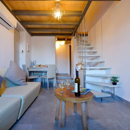 Apartment Sirocco Corfu Old Town *